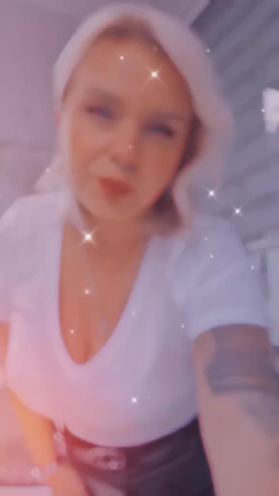 @🩷✨ Angel ✨🩷