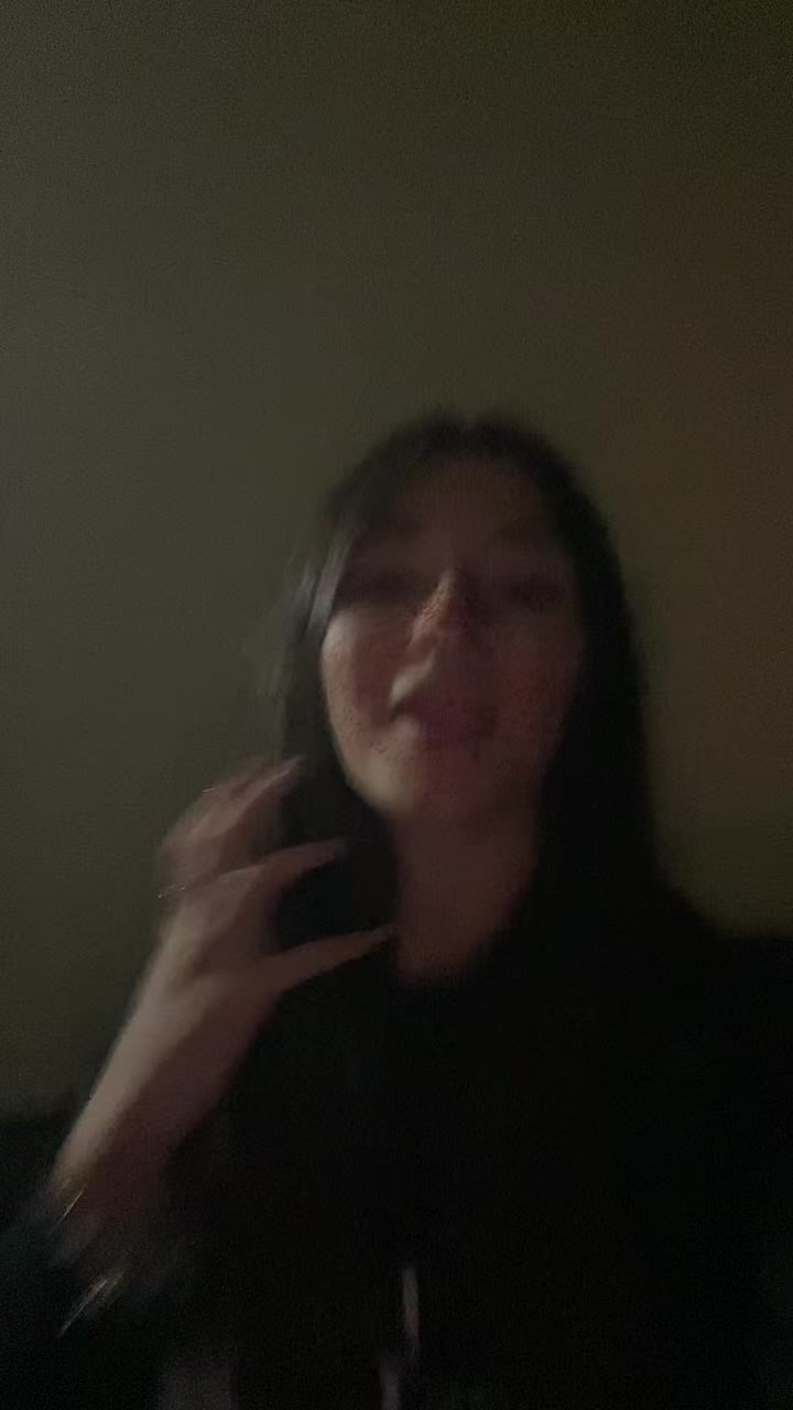 @𝕯𝕬𝖁𝕴𝕾 💸