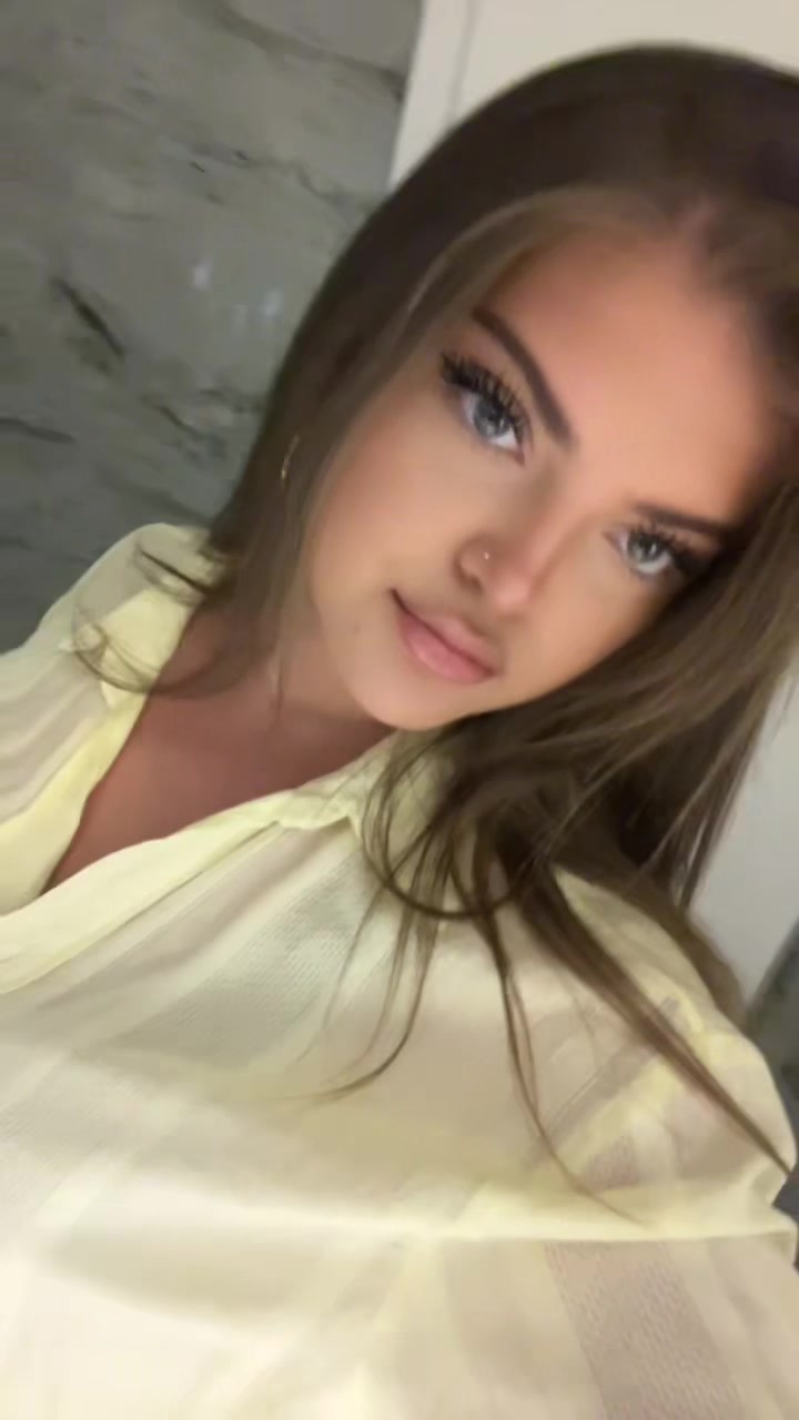 @𝓿𝓪𝓵𝓮𝓷𝓽𝓲𝓷𝓪