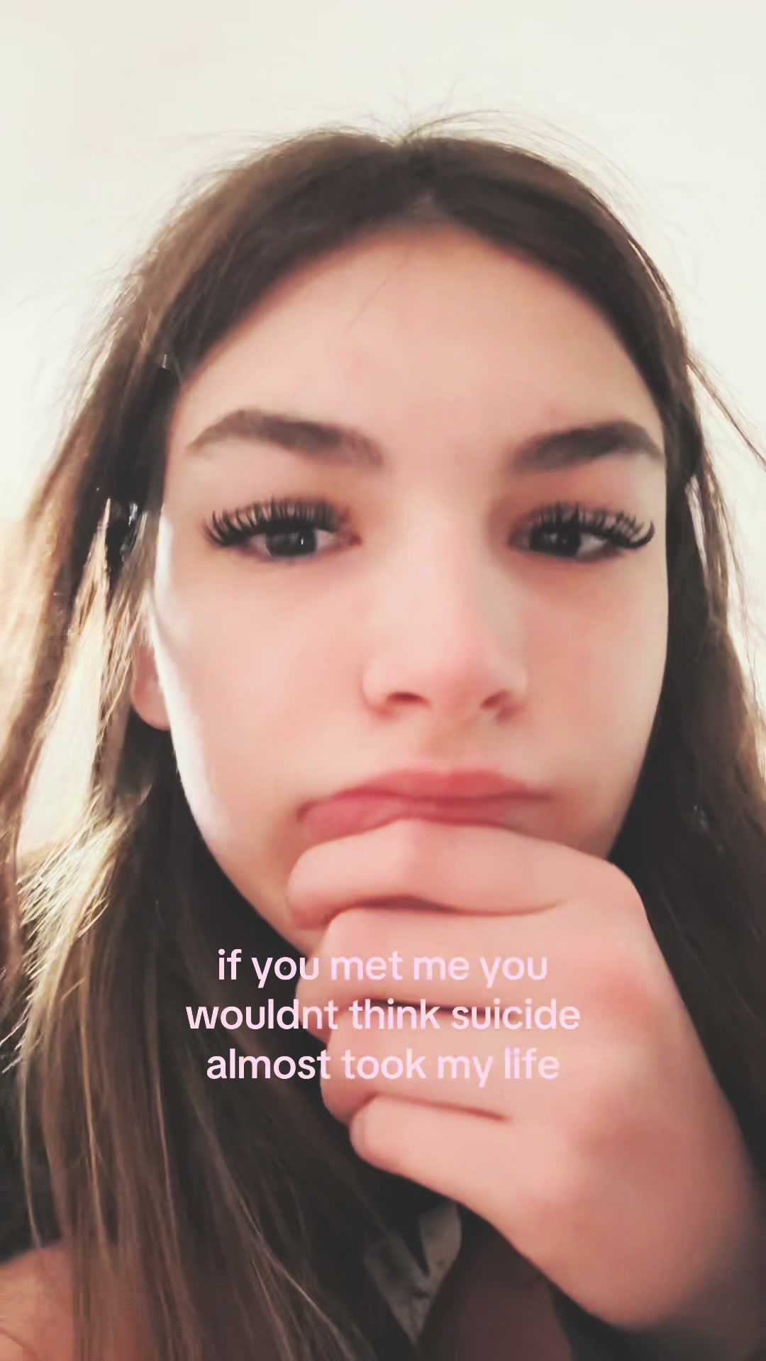 @⃟