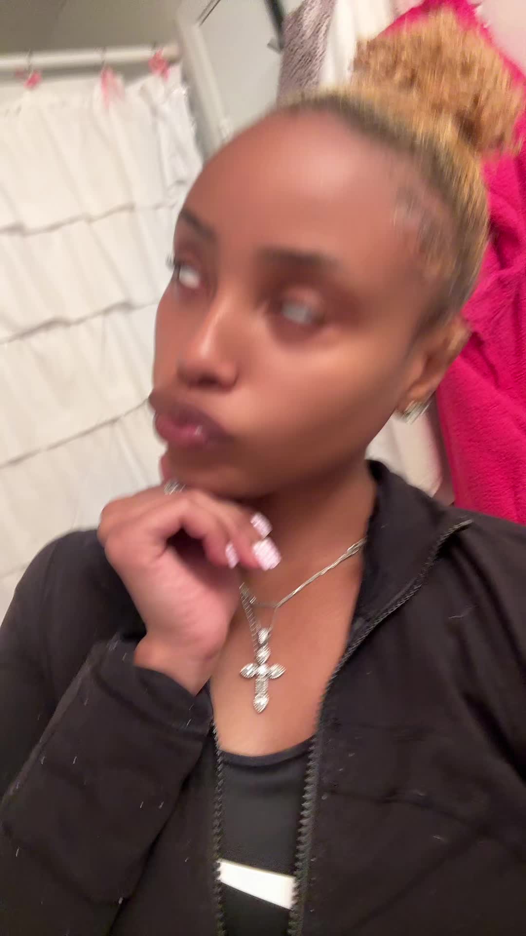 @lelethedon