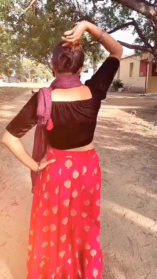 @𝐩𝐫𝐢𝐲𝐚𝐧𝐤𝐡𝐚