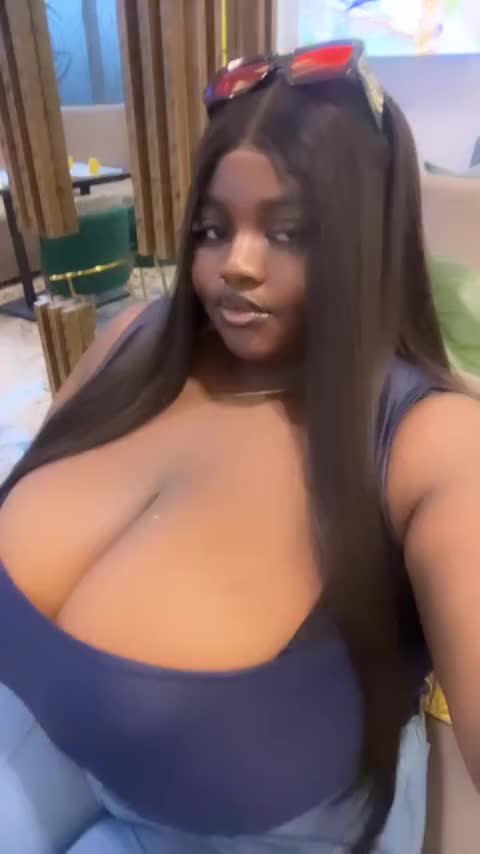 @ayomide_chase_