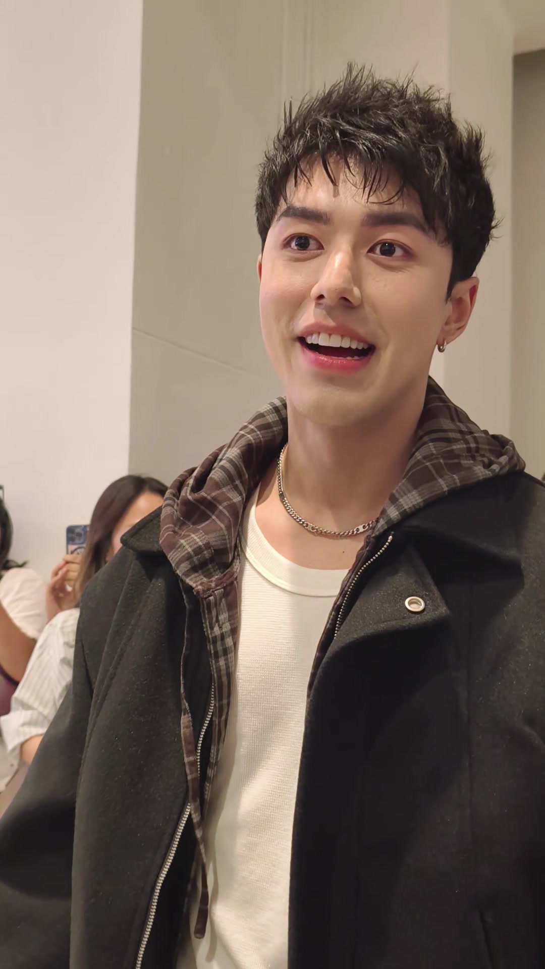 @ตอกอจะเป็นหมาแดง