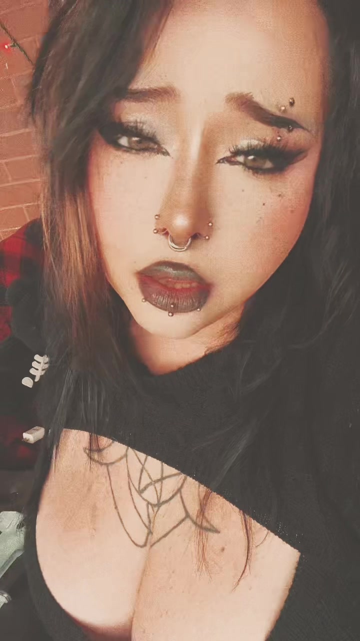 @🦇🖤CurvyCrypt🖤🦇
