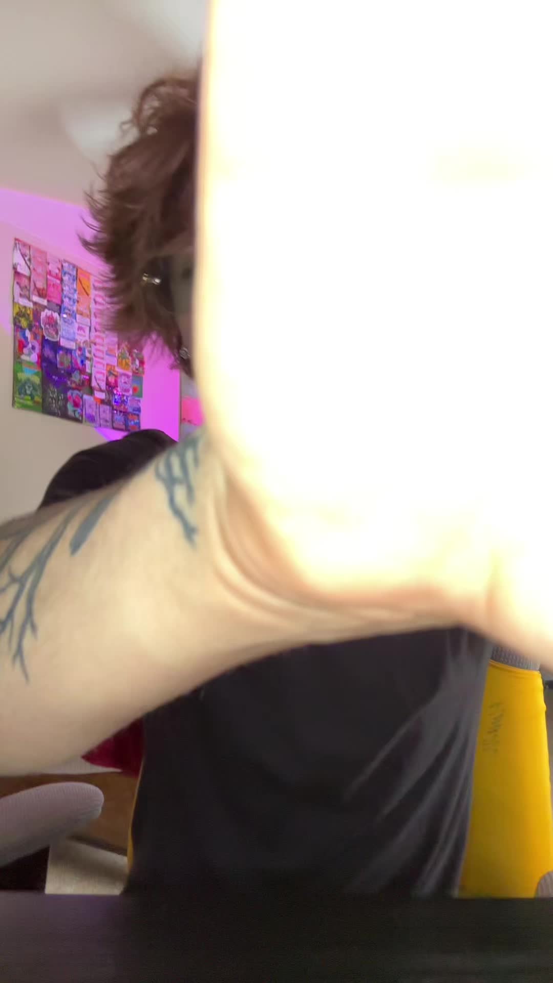 @YourLocalVamp.2