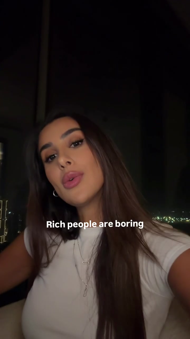 @Iamhoniakader