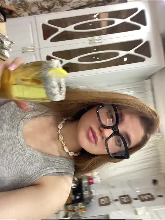 @Rayka