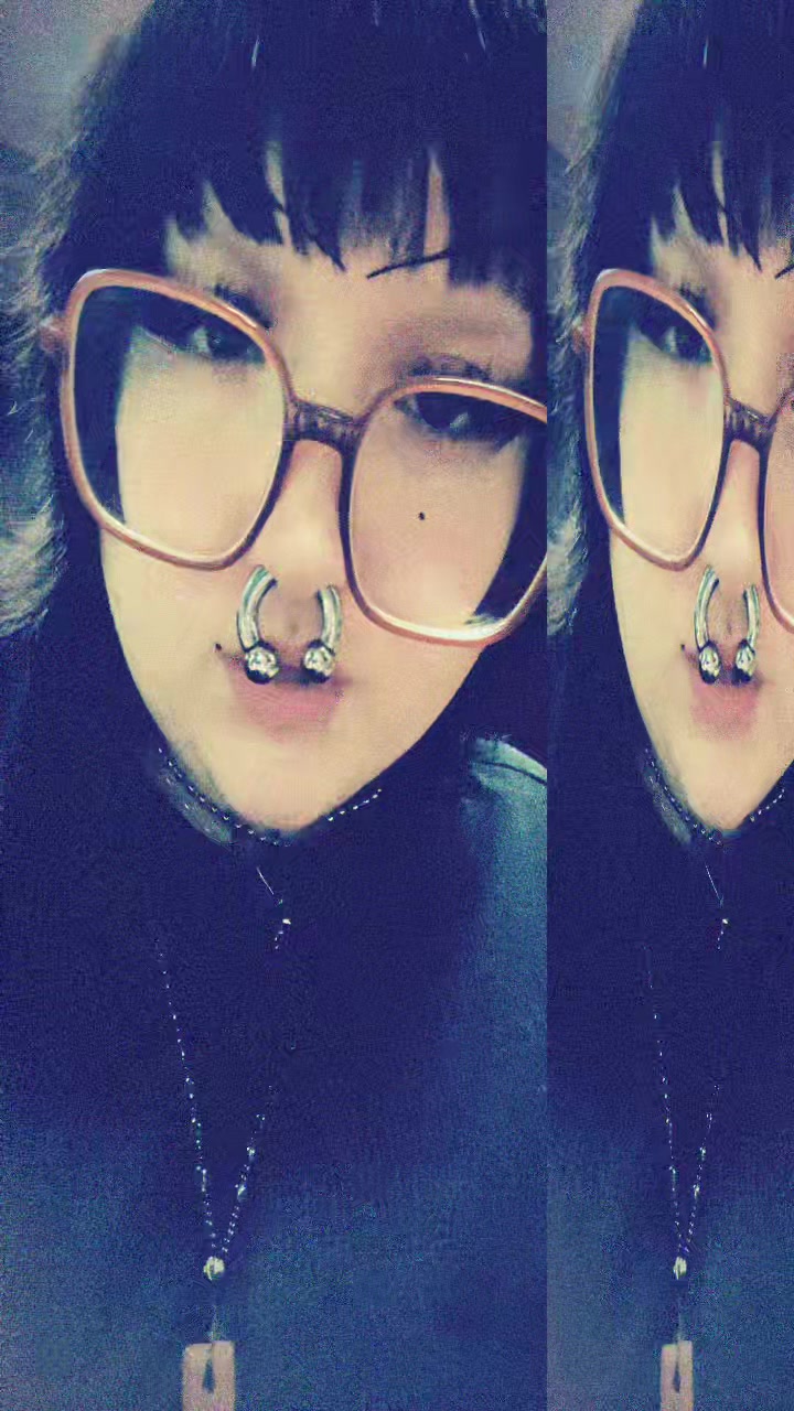 @Reyn🦇