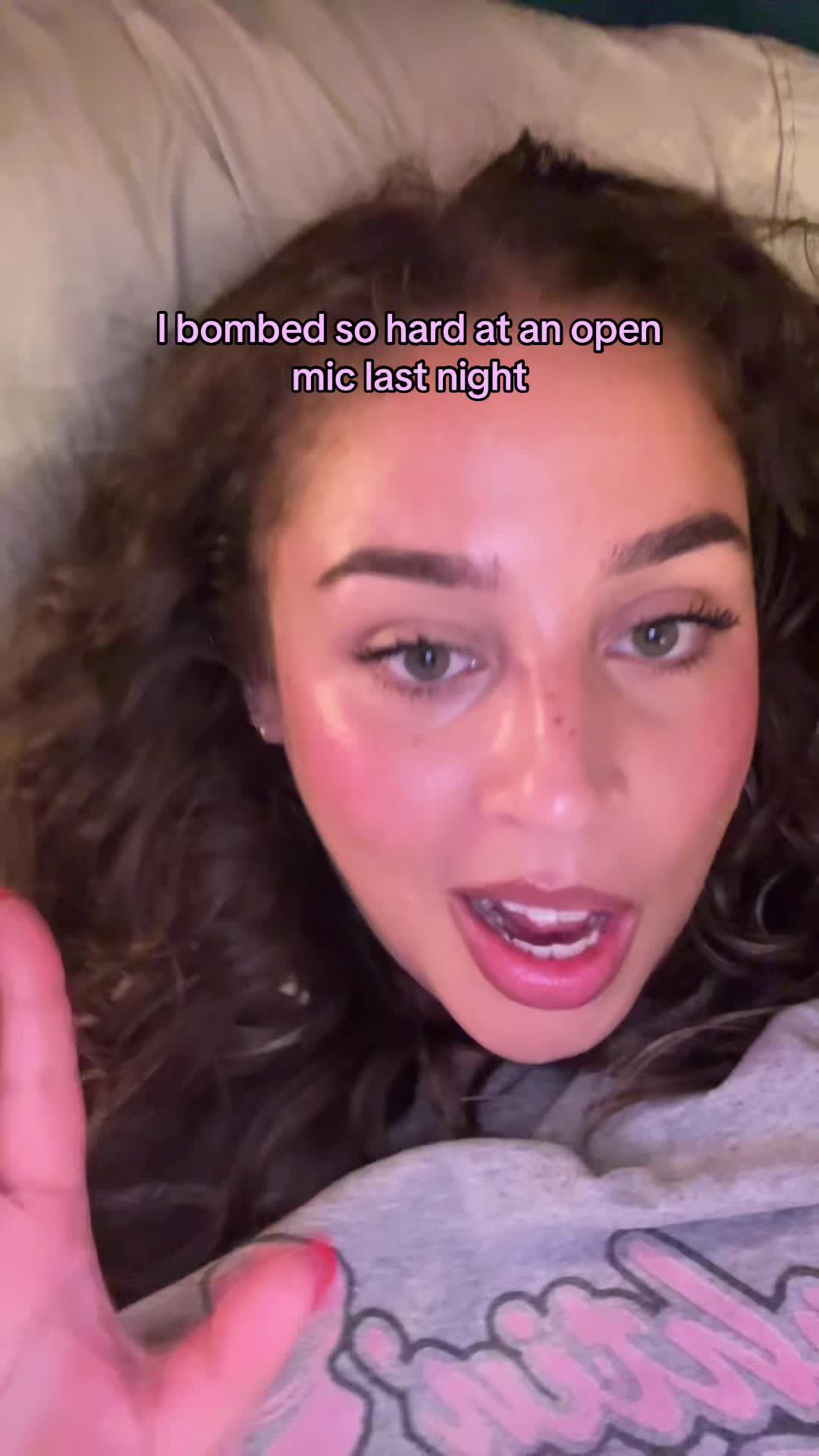 @zoefromtheinternet