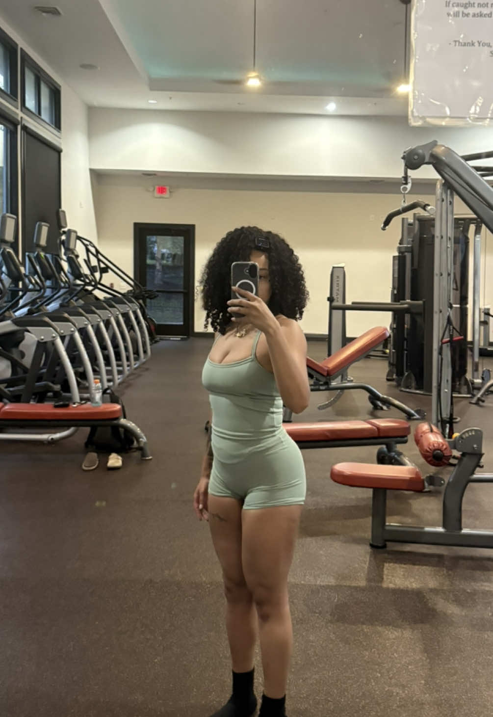 @kaylajade