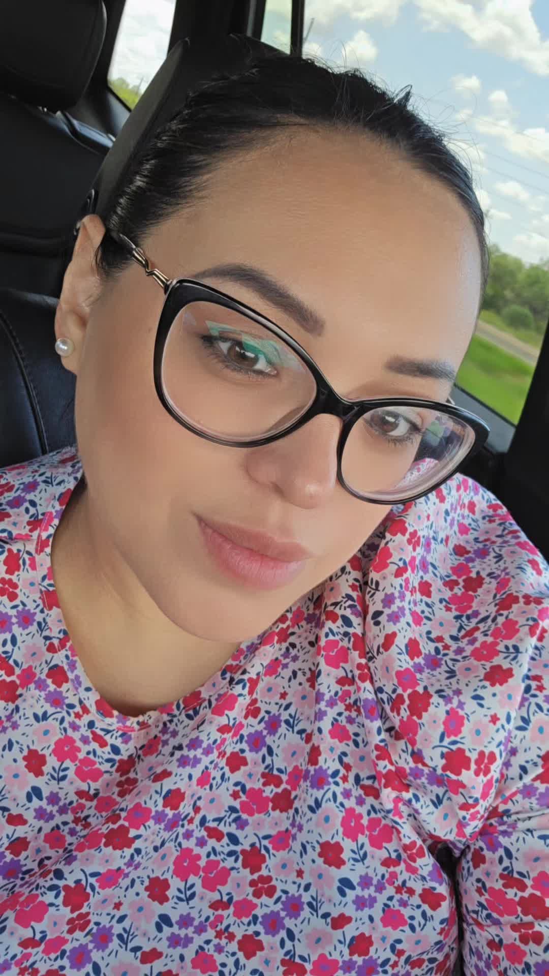 @Denisse Rivera ๐ฎ๐ฉ๐ป๐ณ๐