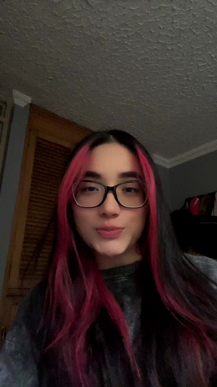 @Mili🍒