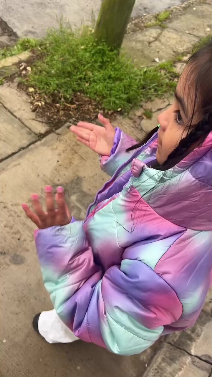 @Ciruela Cósmica 👽