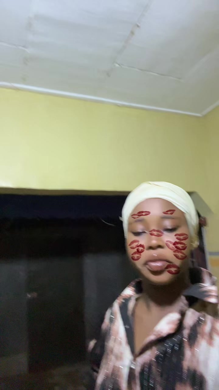 @😌noura Traoré 🤭🫦