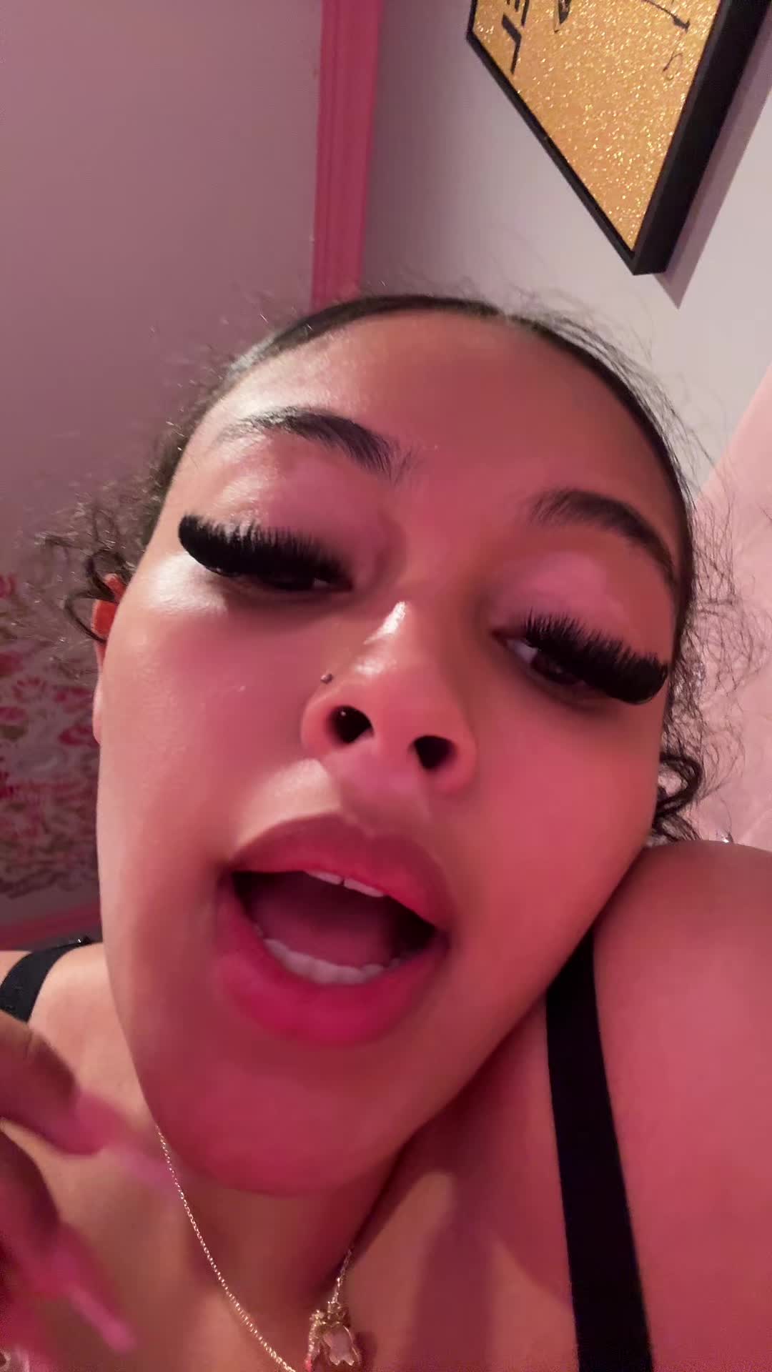 @a.ashleynn