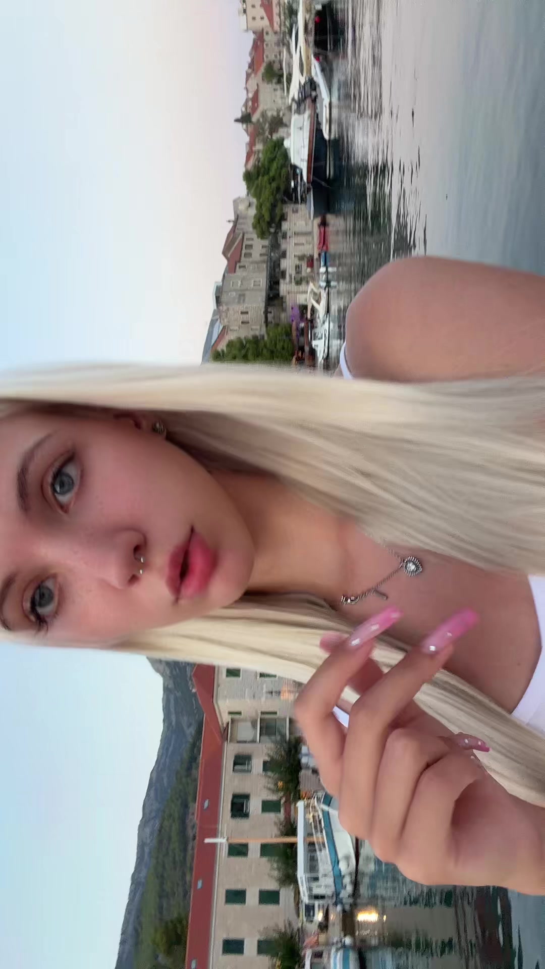 @myr_la_myr_