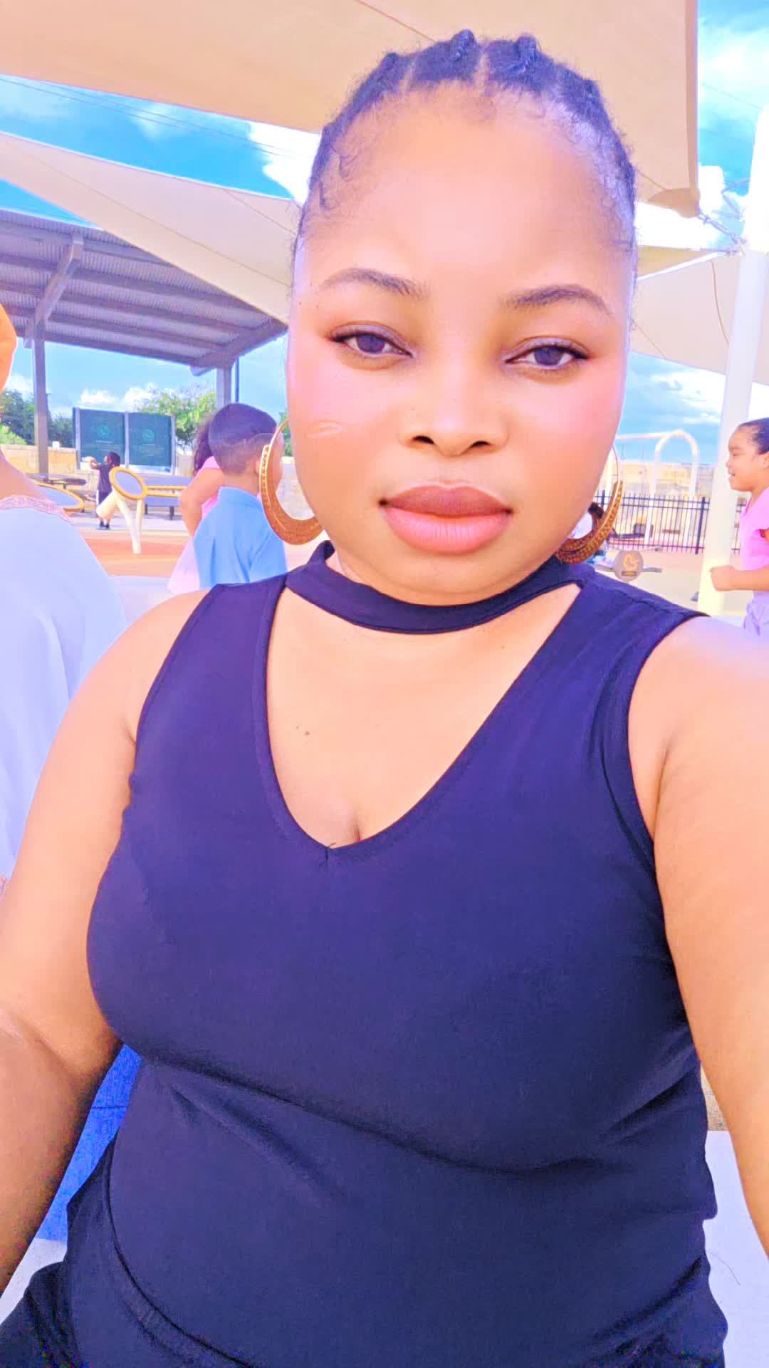 @Omobolanle