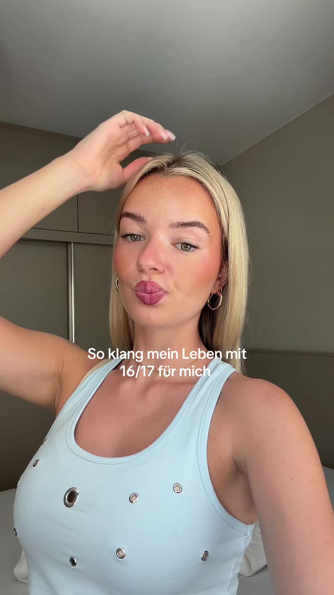 @Lara