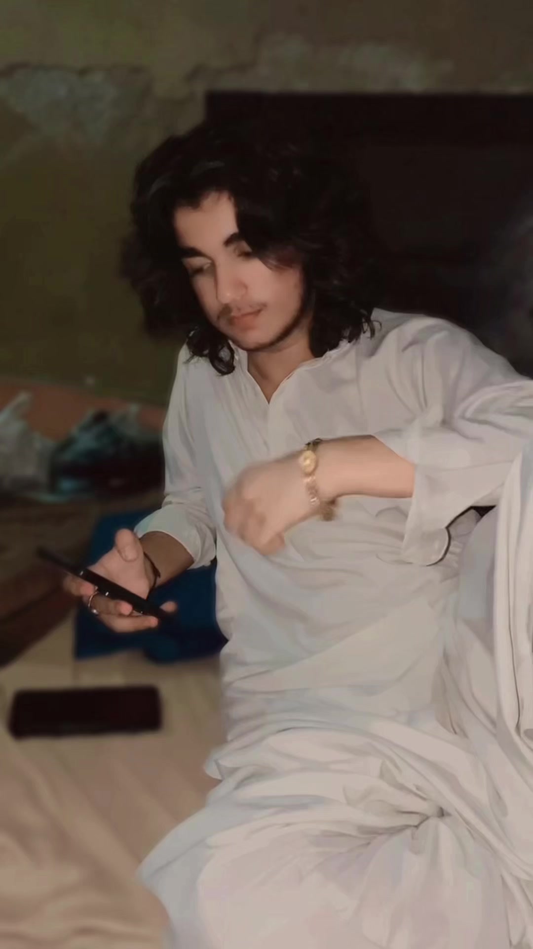 @꧁༺RAEES&bull;꧂ ⚜️