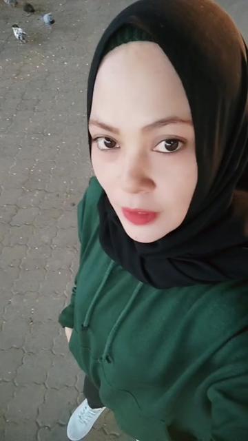 @Dewiku