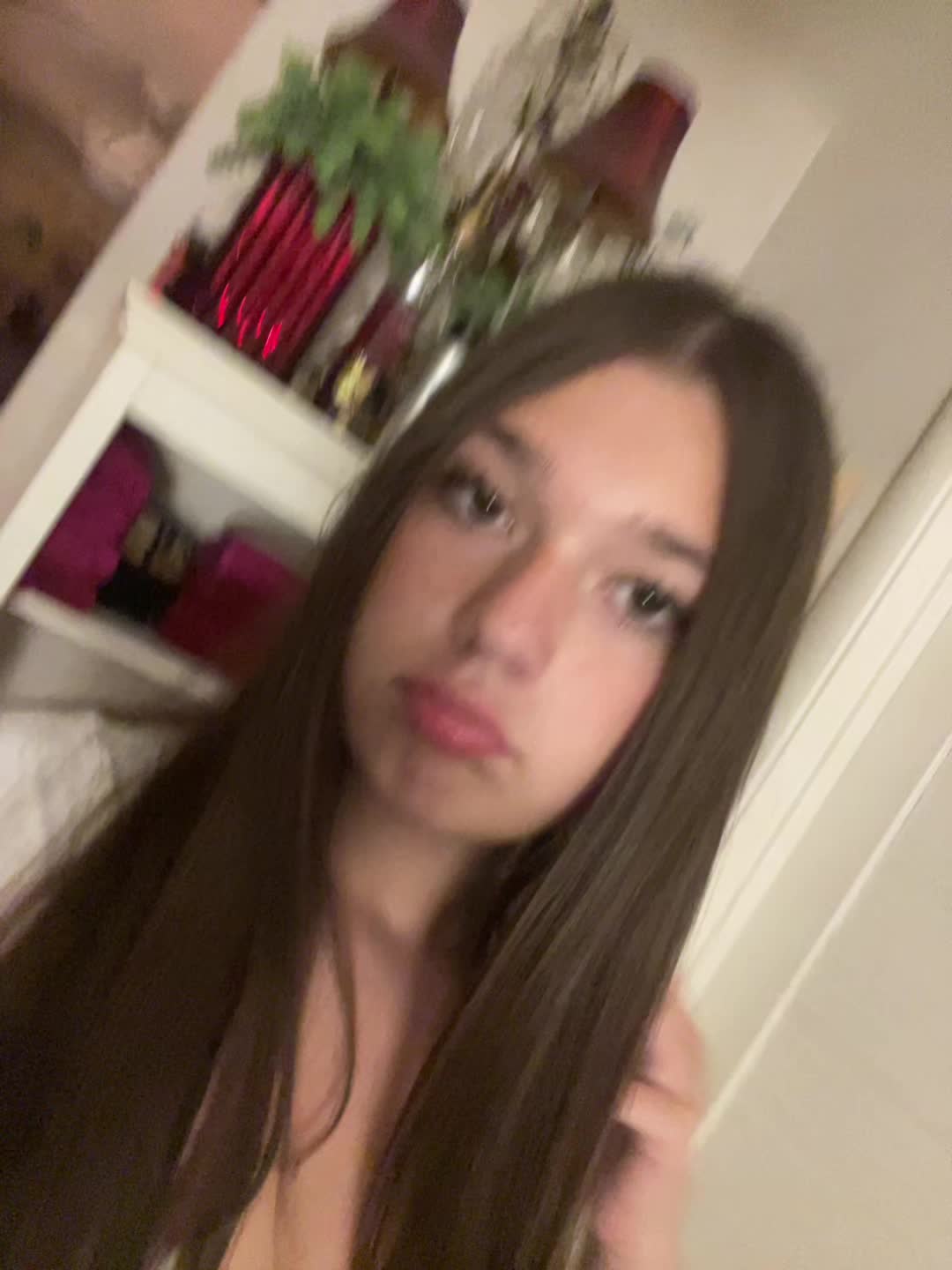 @🦄