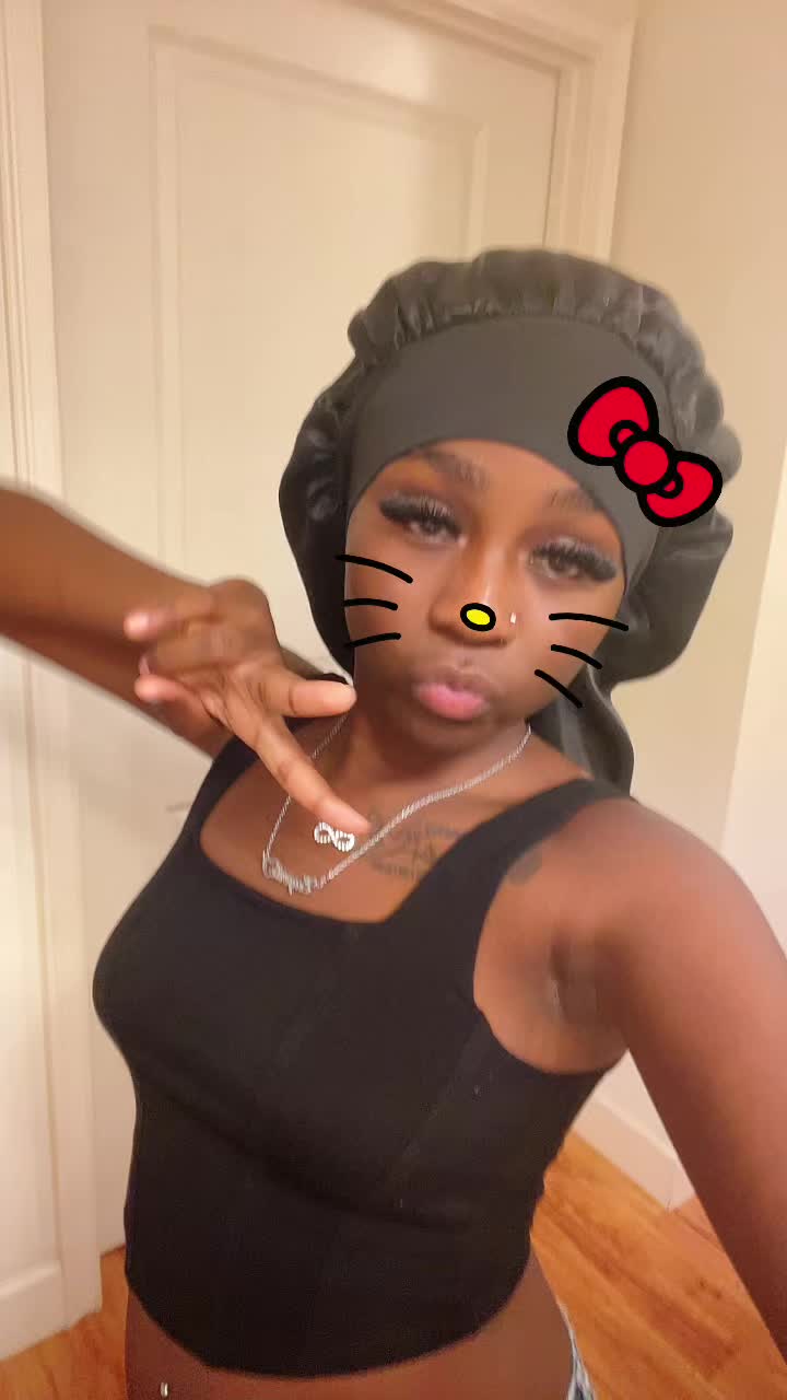 @Prettygurlr_rose