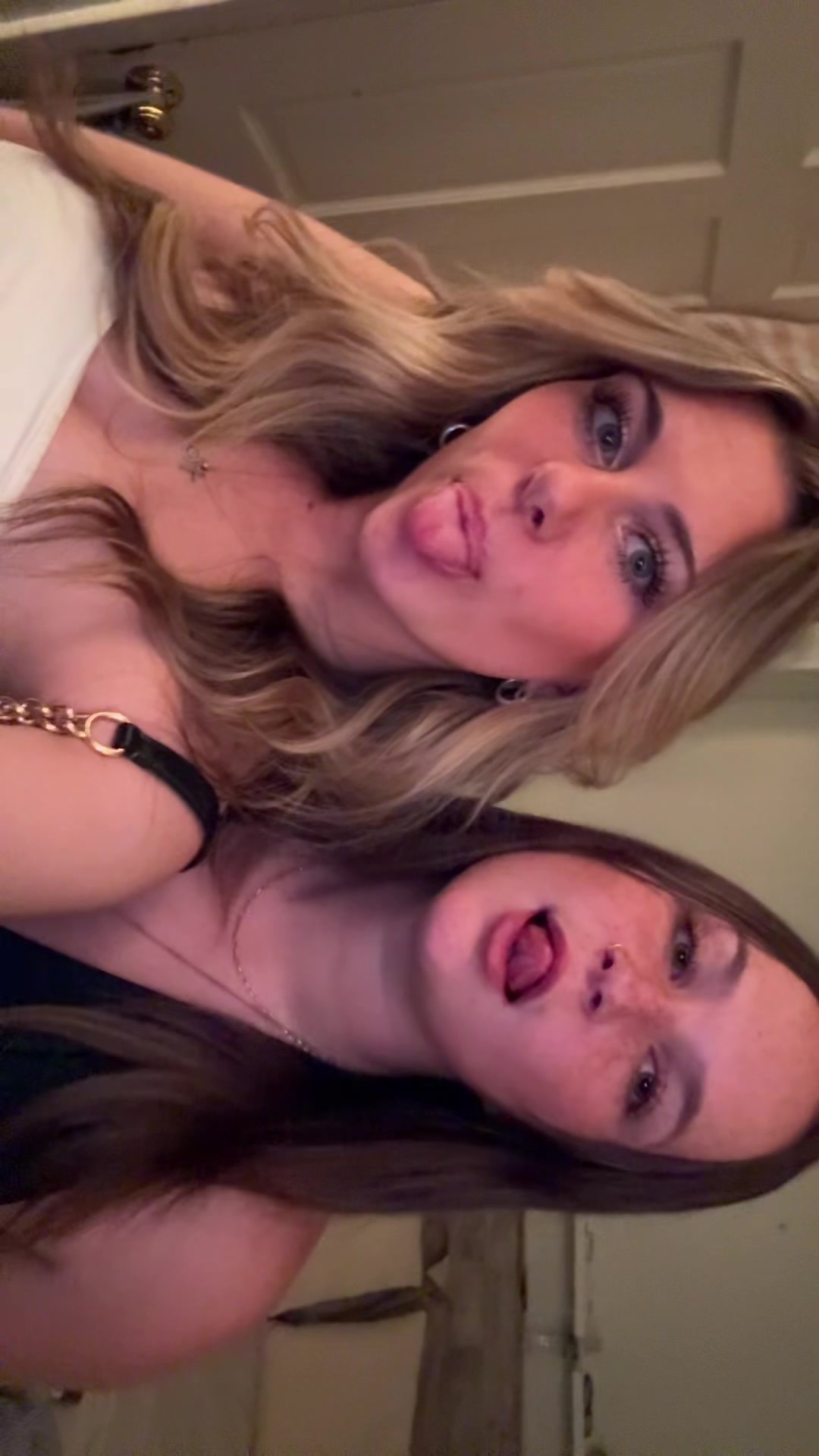 @bellacatania