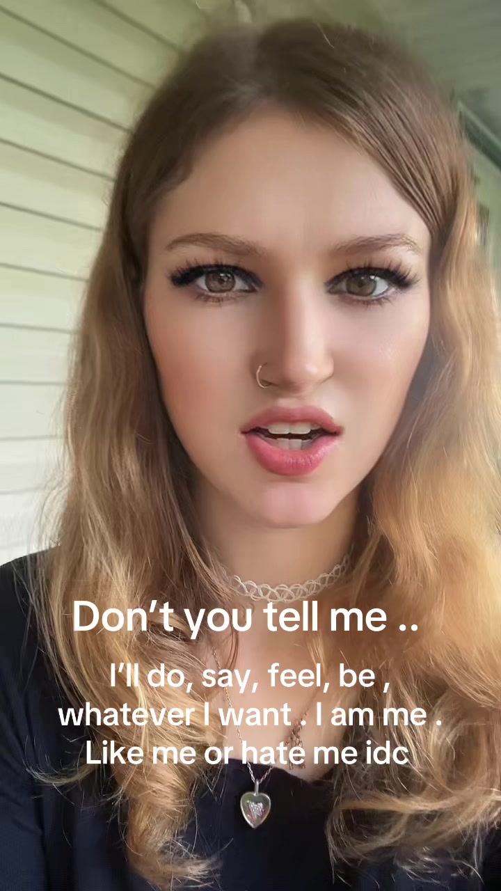 @Brokitty
