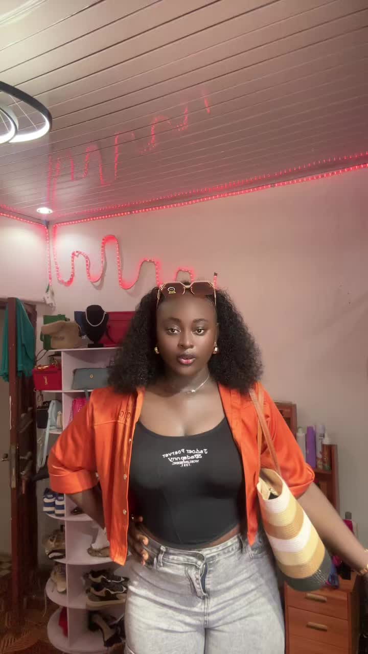@Dee’s Bakes and Surprise ❤️