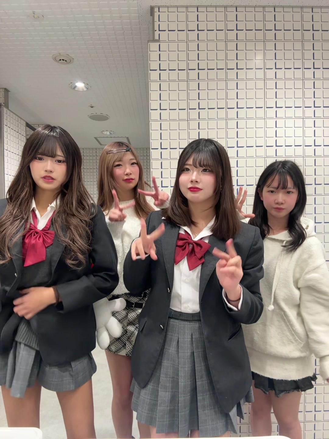@莉子