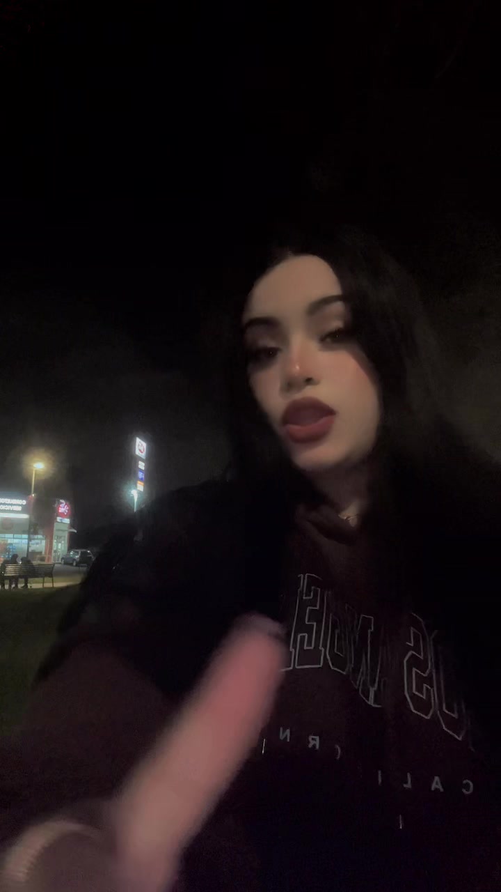 @𝕿𝖚 𝕭𝖆𝖇𝖞 𝕭𝖗𝖆𝖙𝖟 🎀