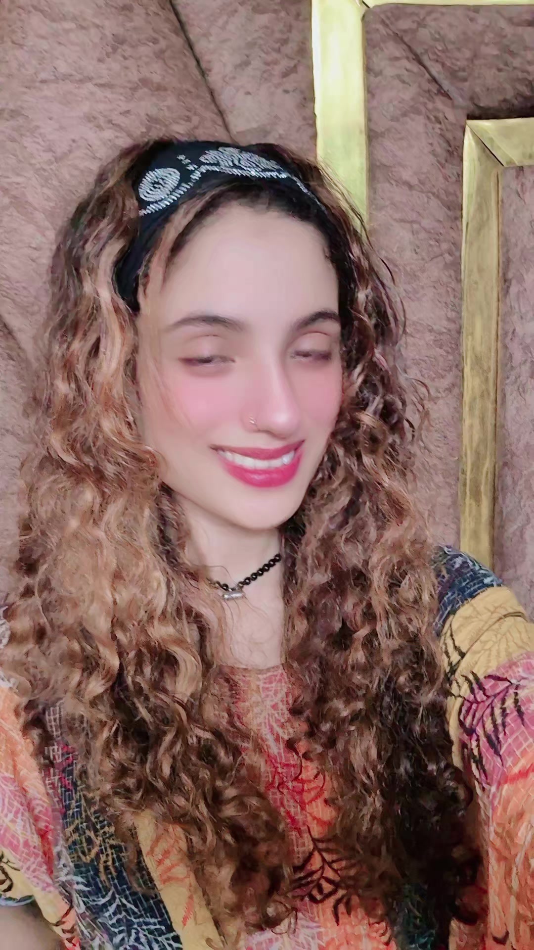 @𝓜𝓲𝓼𝓼_𝓱𝓸𝓽001🦂🦋💥