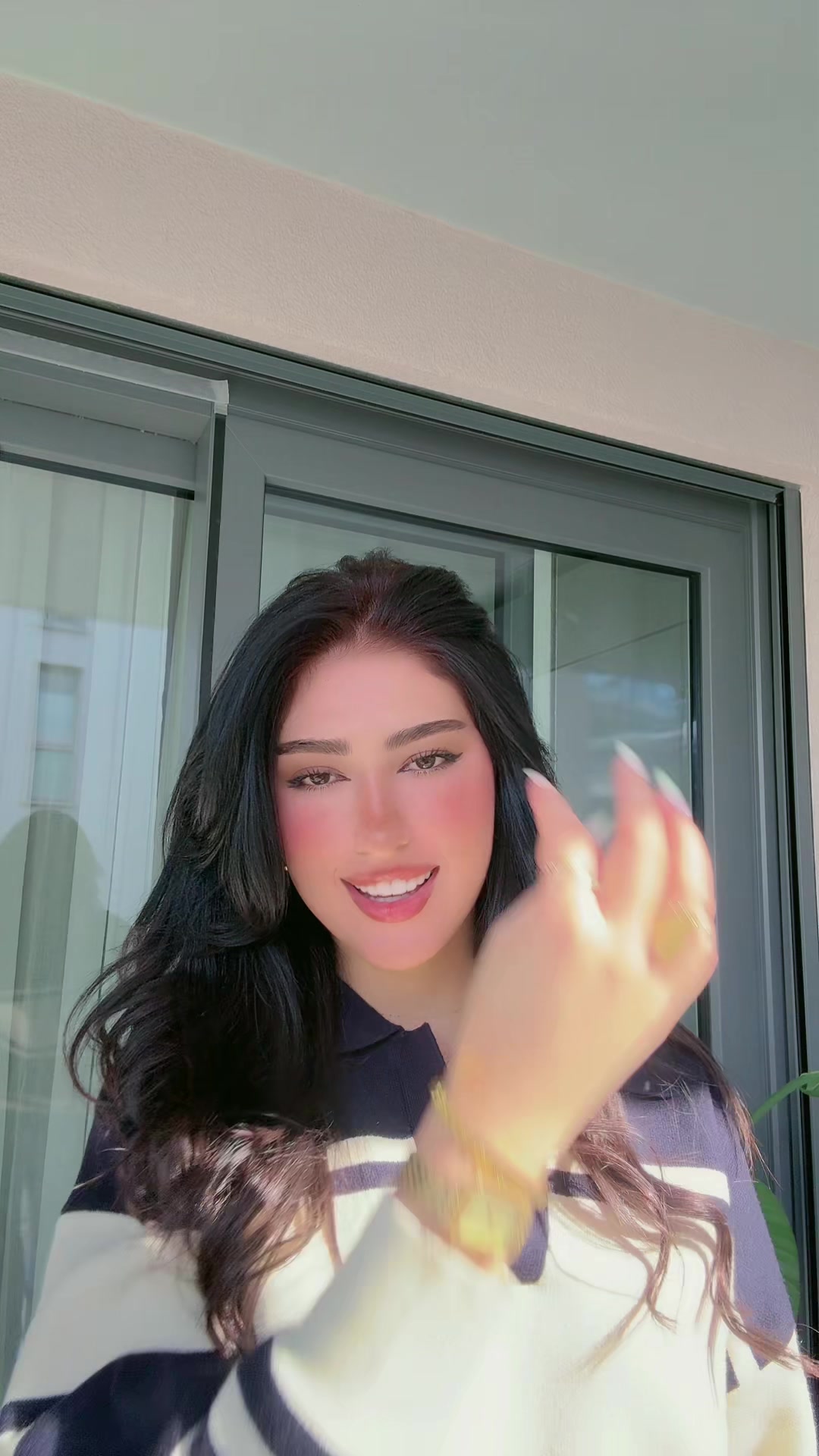 @roeina_achekzai