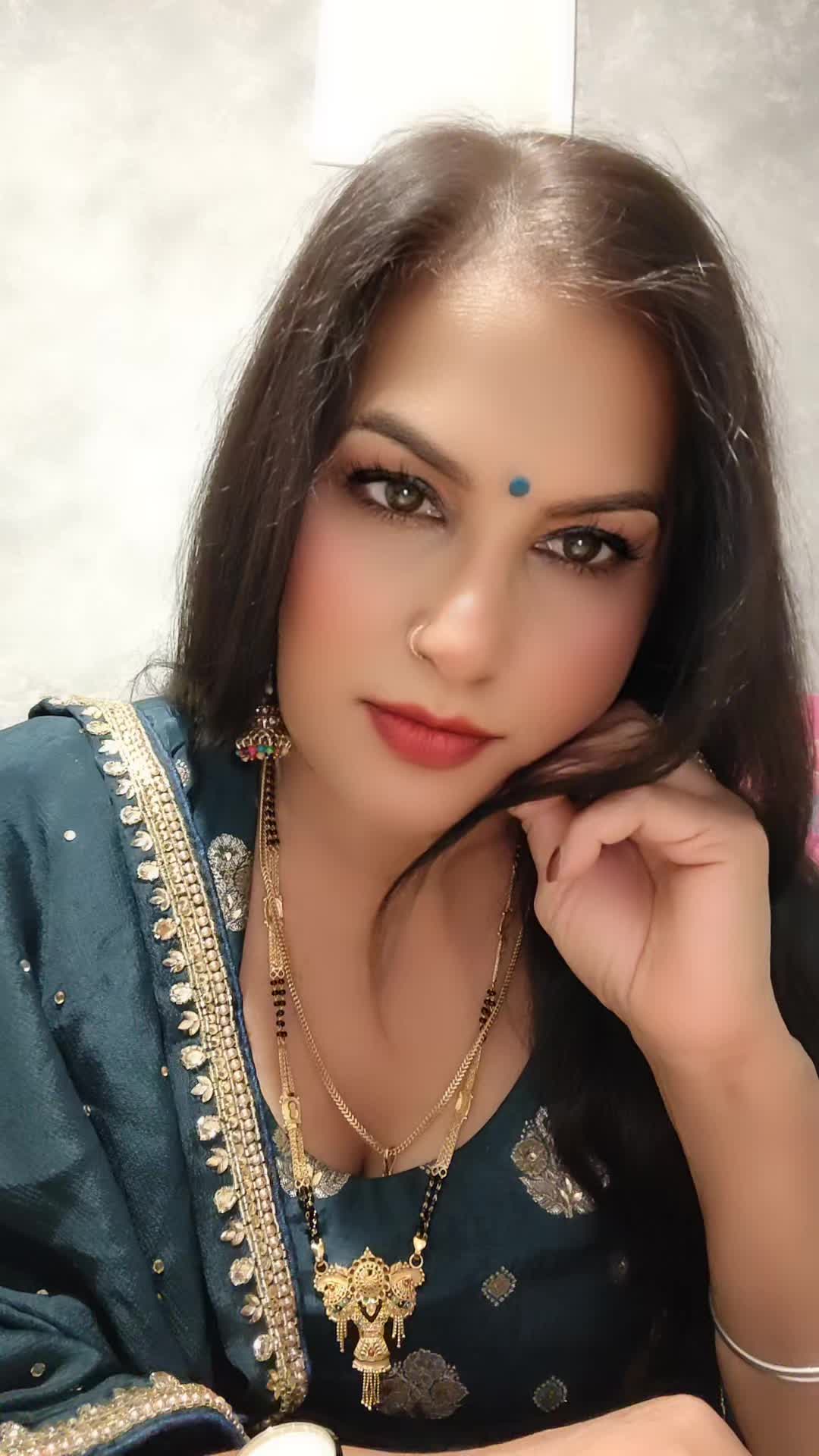 @❤️🧿Madhu Matharu🧿❤️