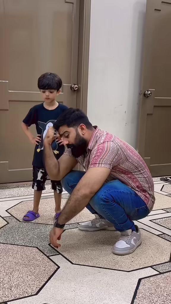 @Husnii_bawa1991