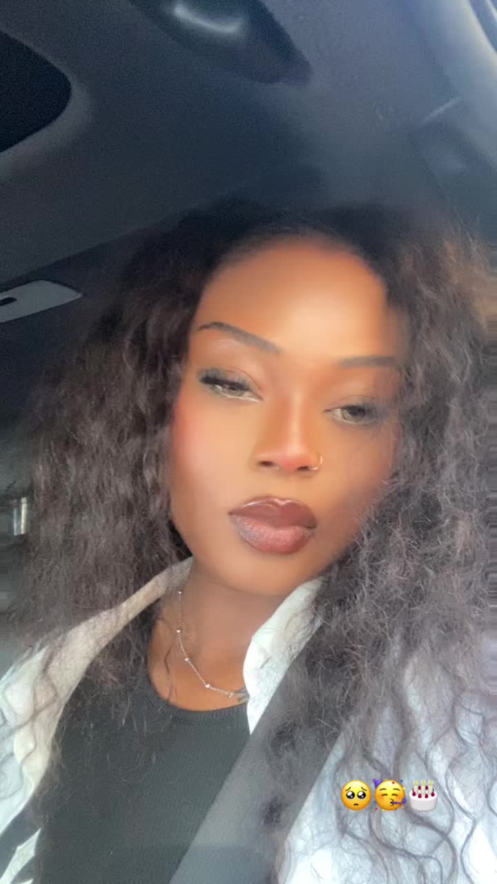 @🫶🏽Queen BEE🫶🏽🦅