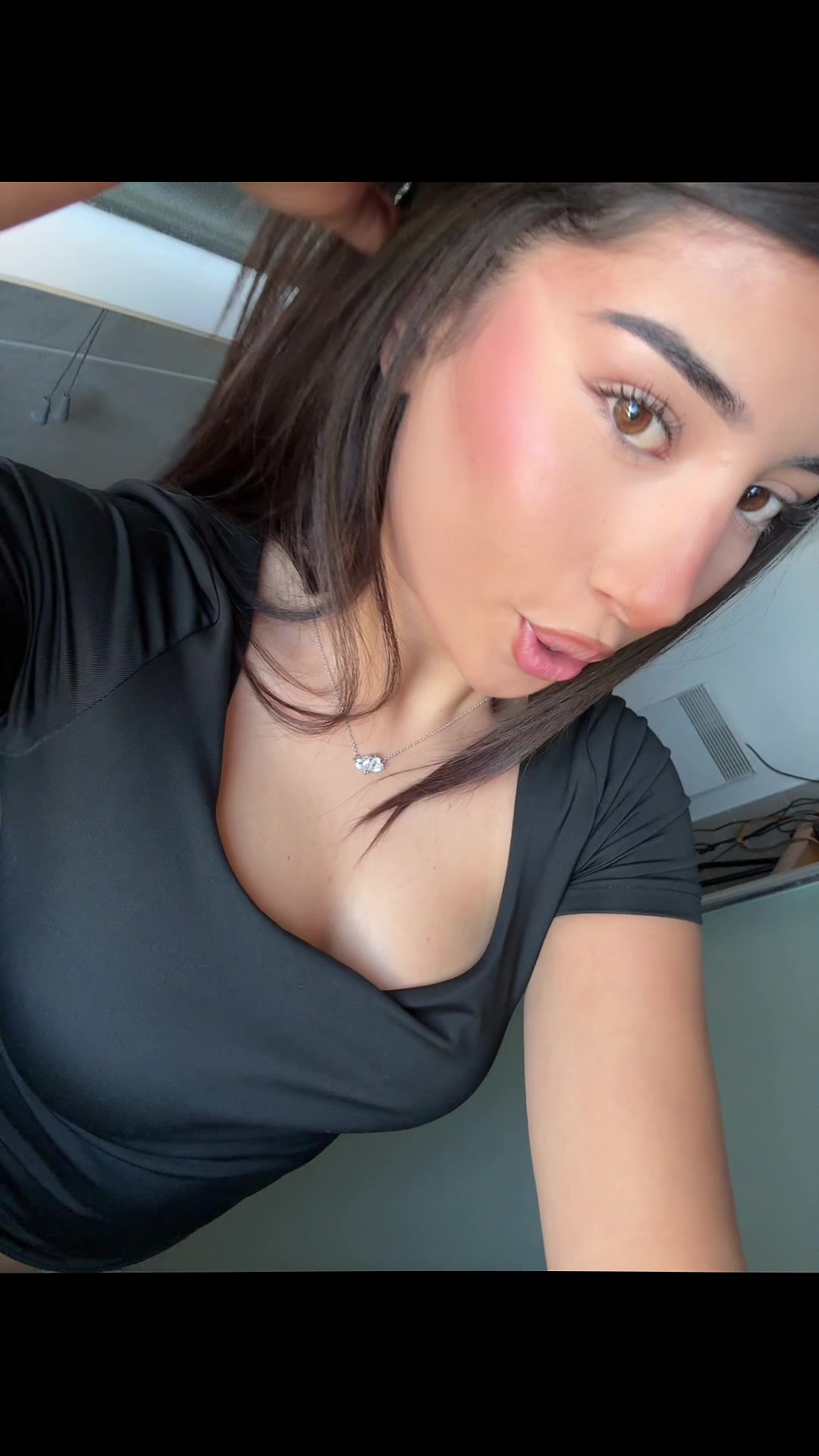 @𝒮𝒶𝓃𝒶