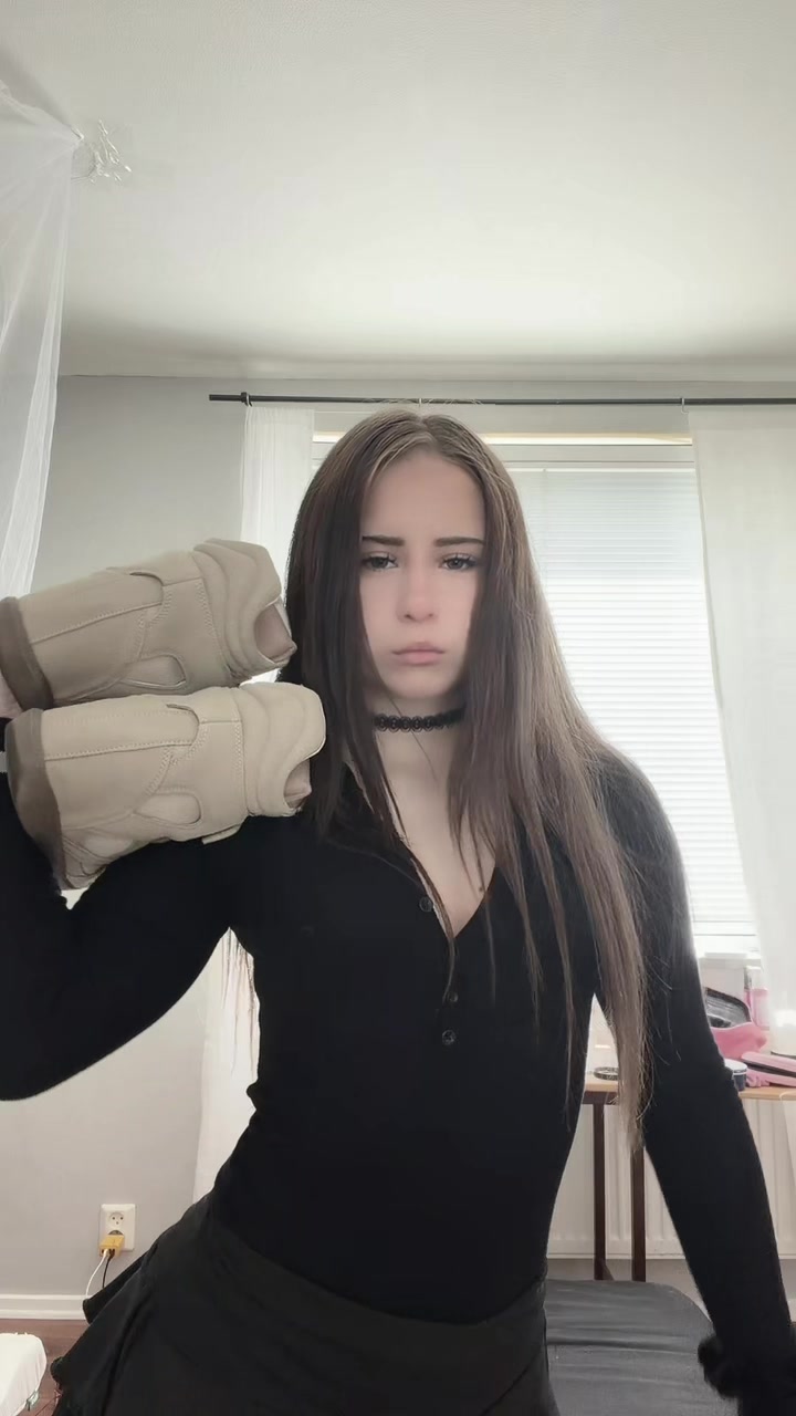 @Битишка
