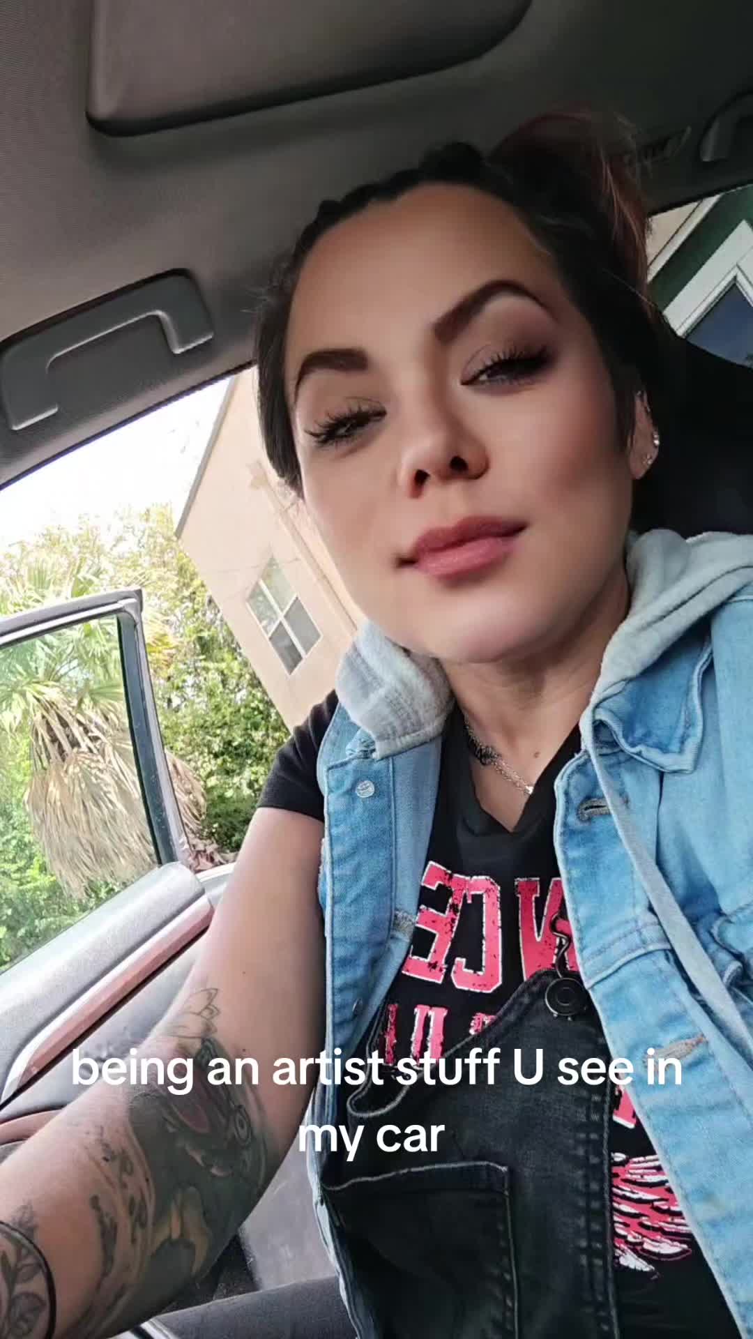 @mj