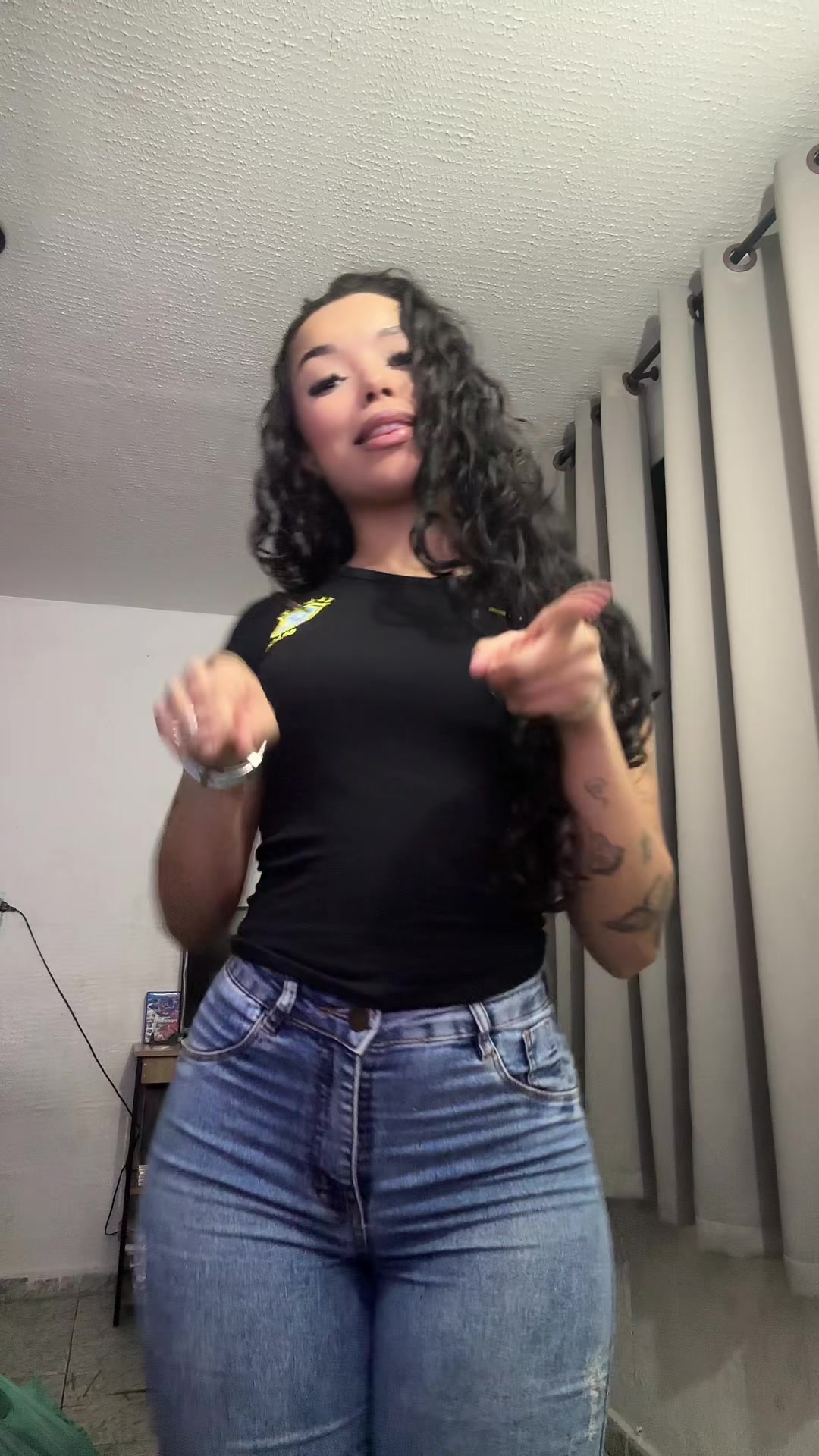 @_aferreiraa__