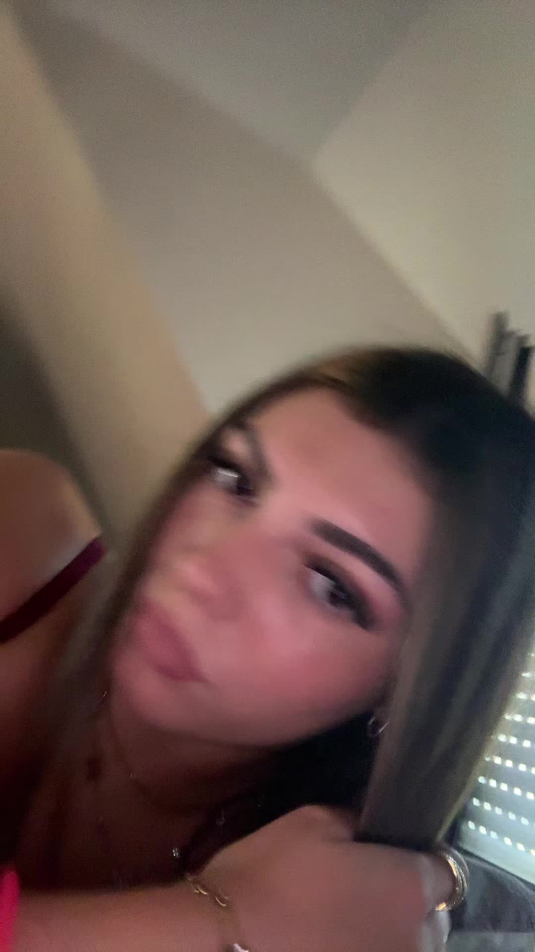 @𝕐𝕠𝕦𝕟𝕒