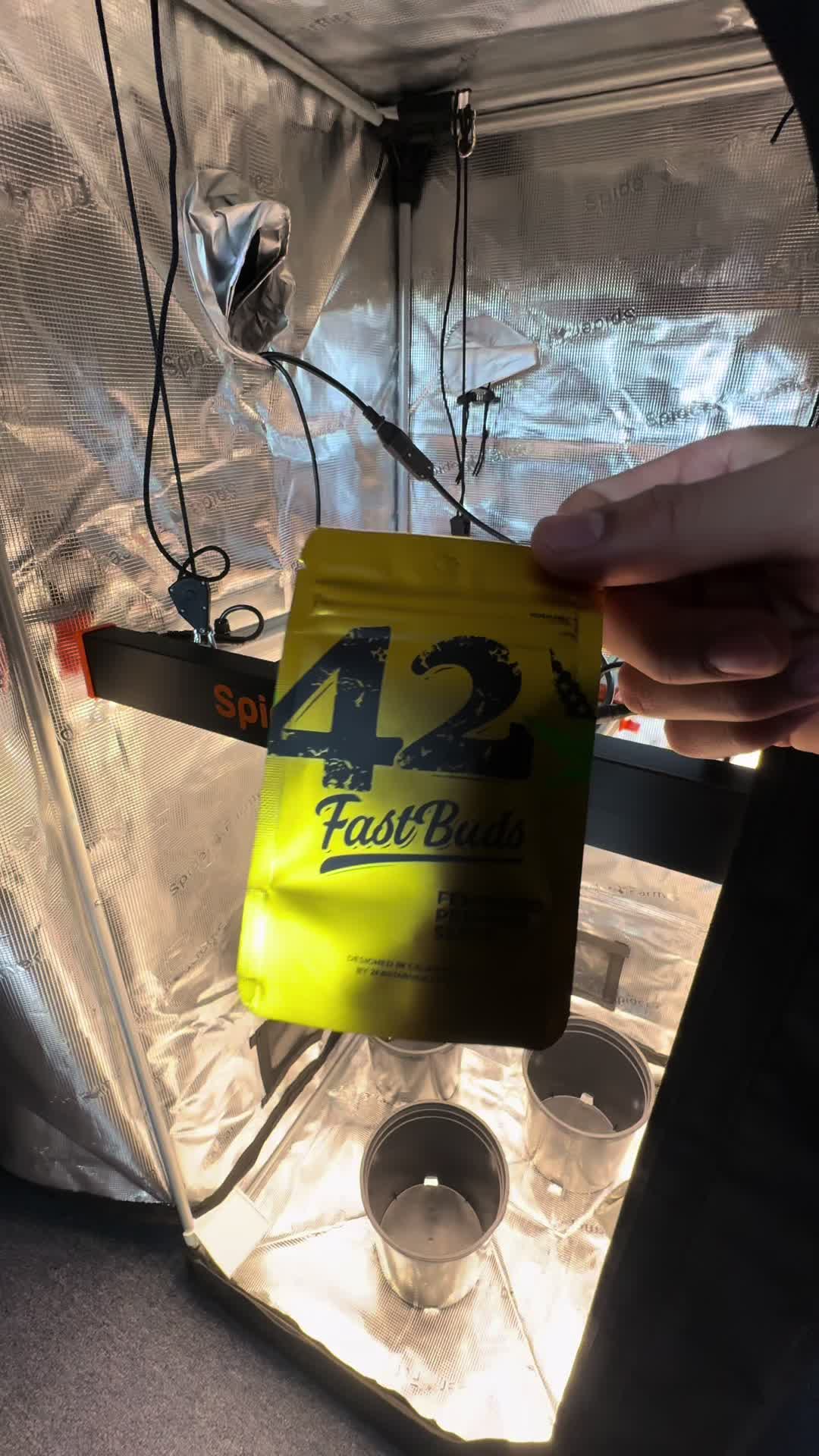 @CannaHut