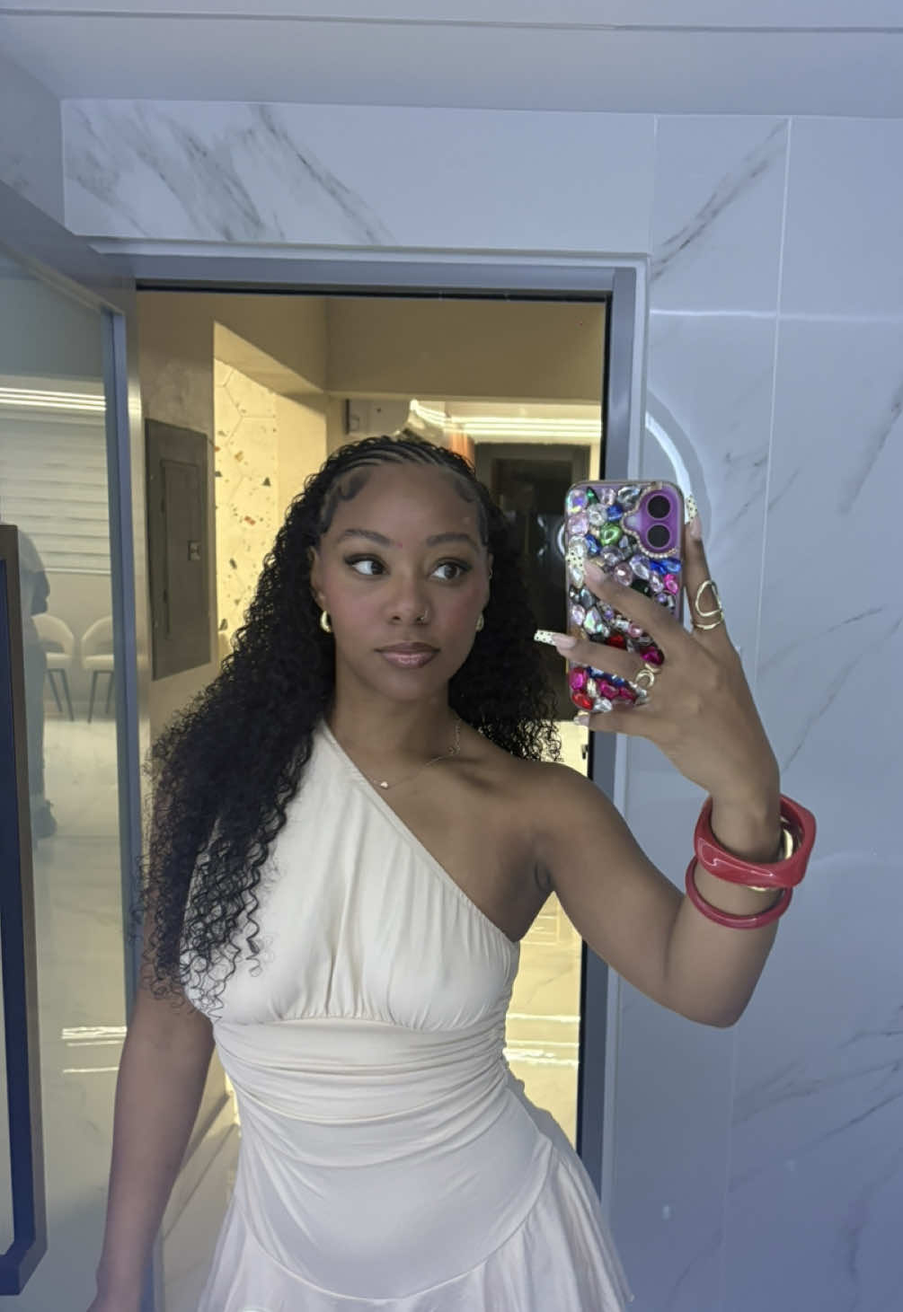 @kk.
