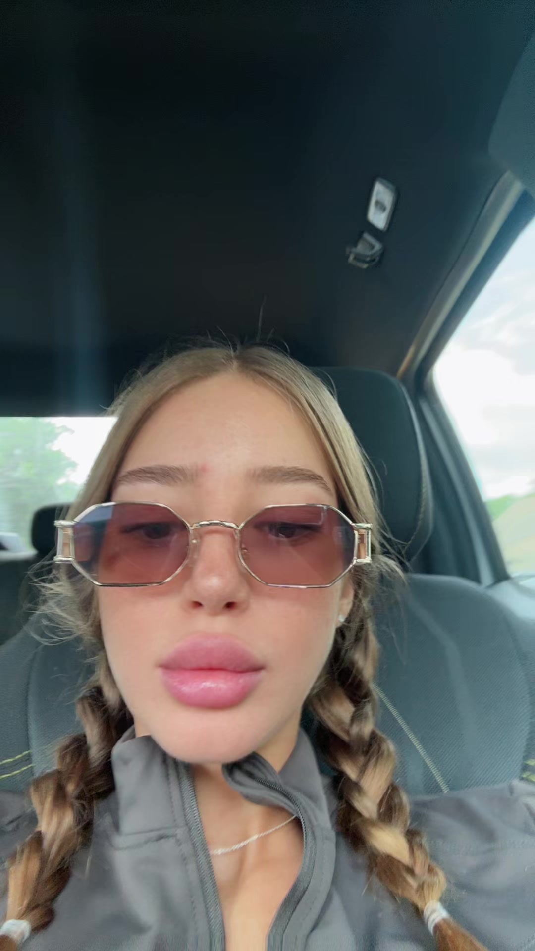 @Agamiii