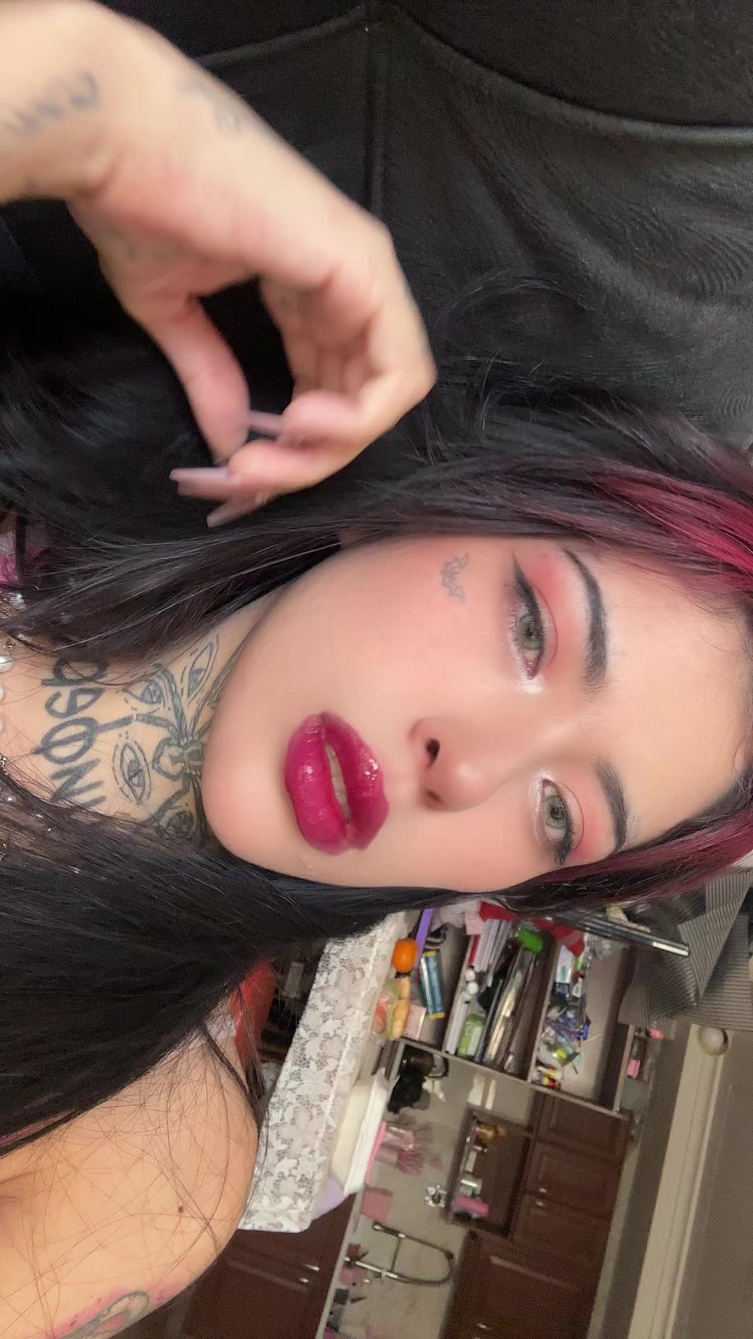 @Erika Dusk 🦇
