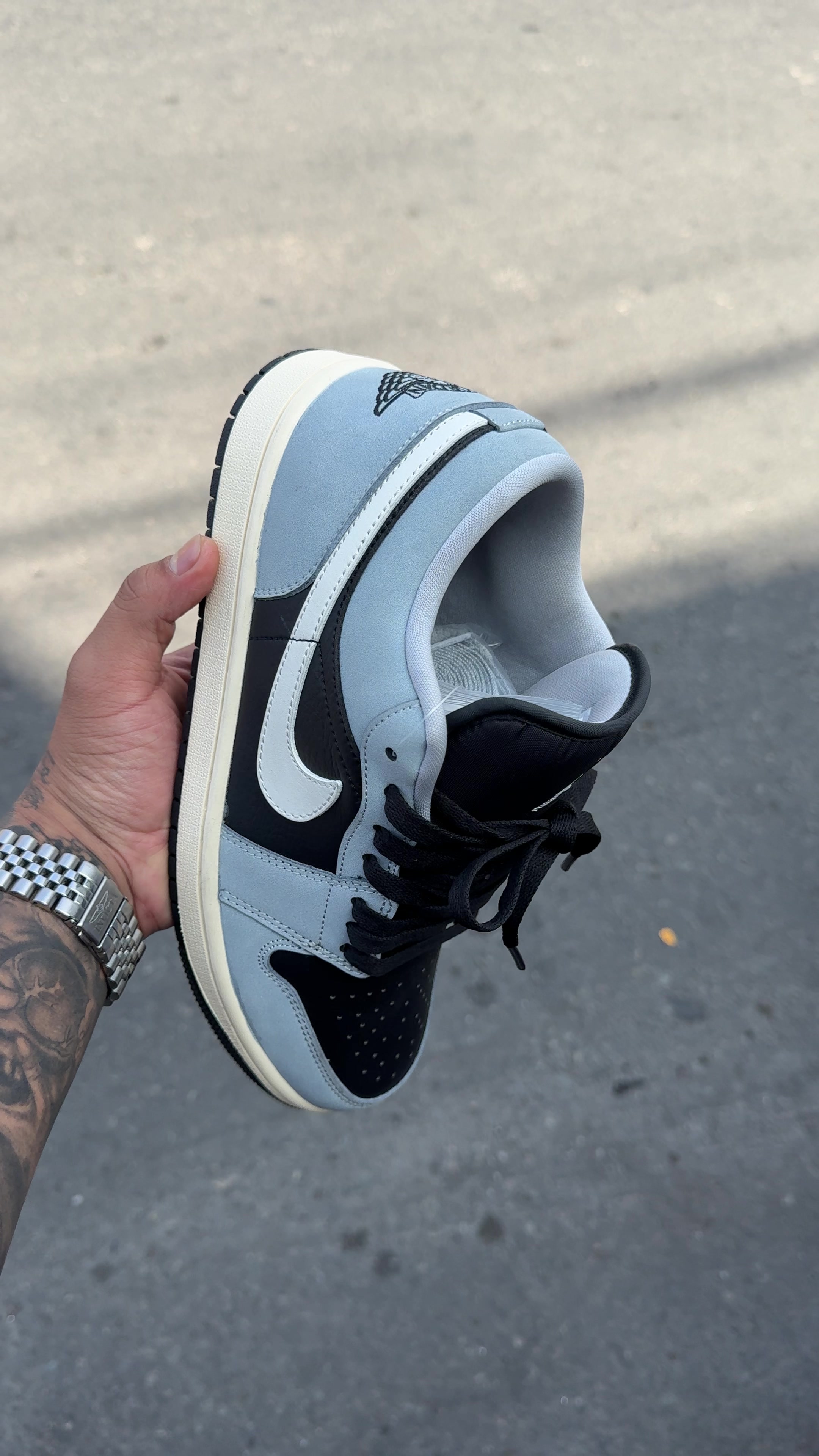 @sneakers_online1