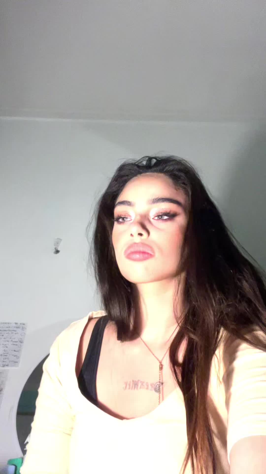 @Aimin👁️