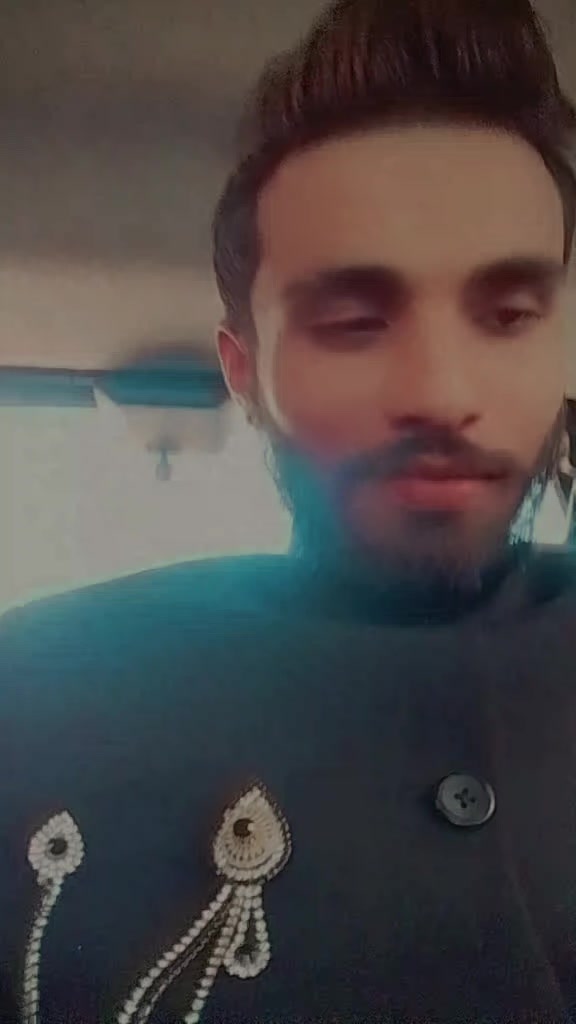 @V🐼