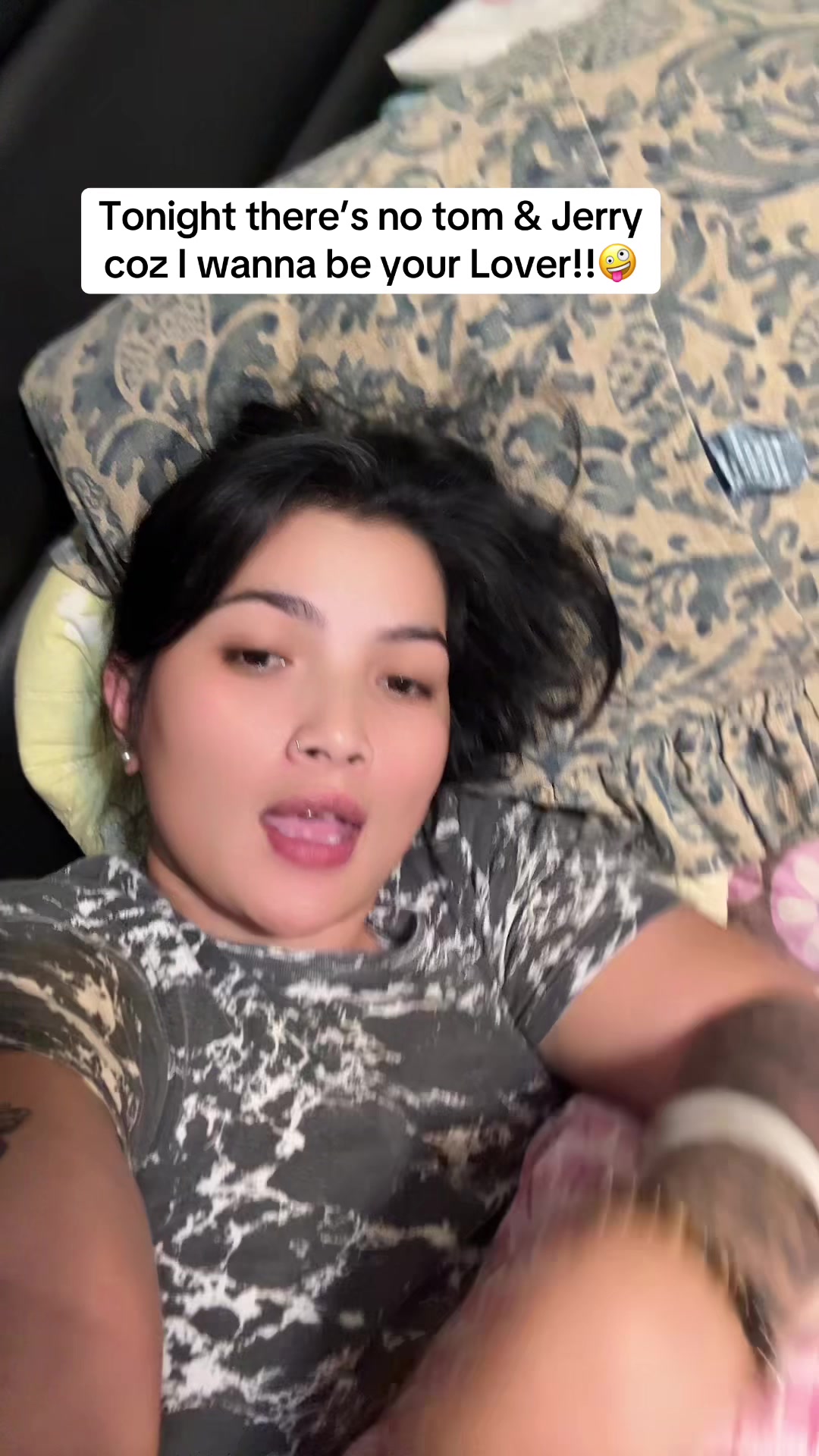 @🦋